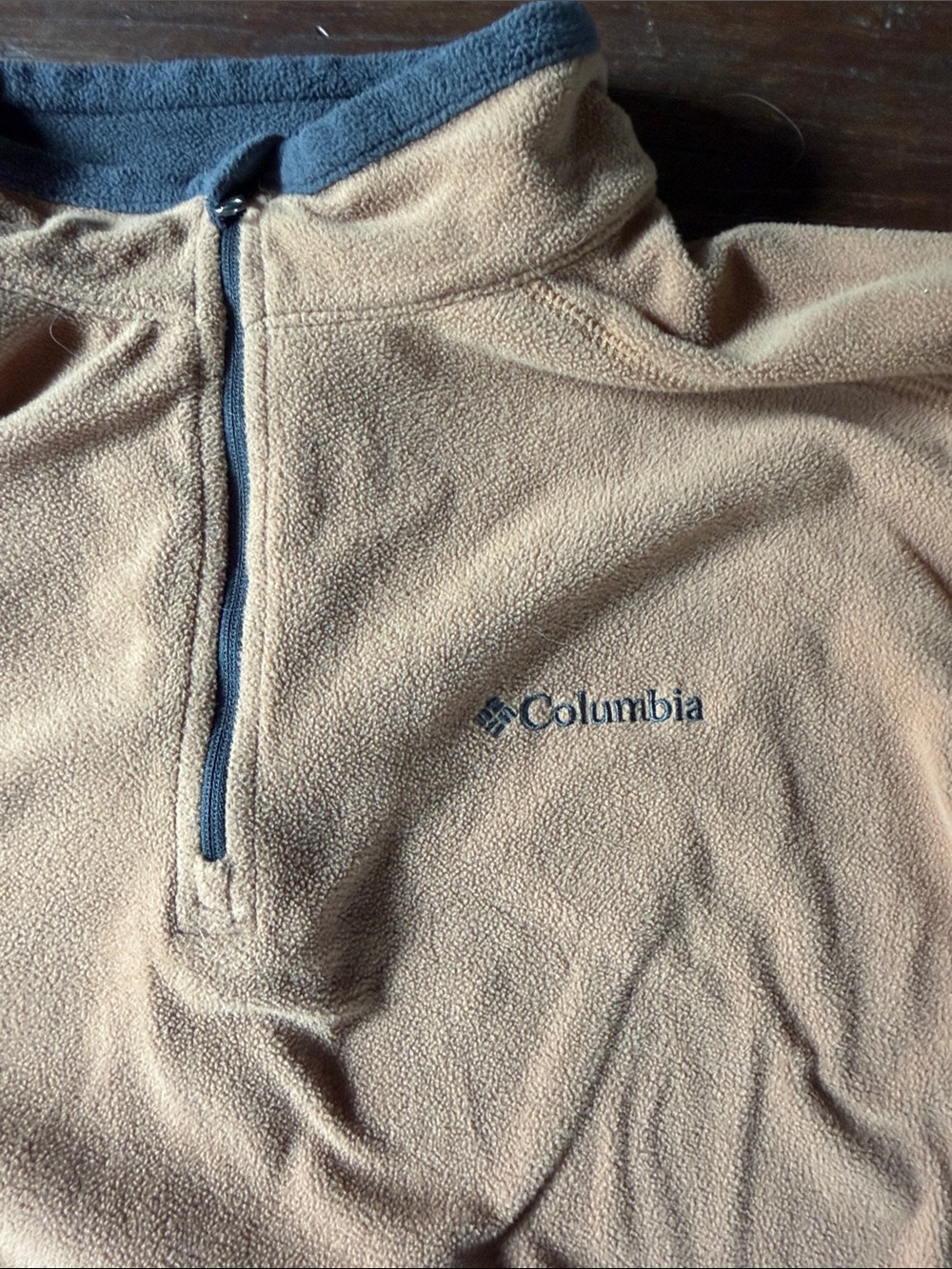 Columbia Men's Tan and Gray Quarter-Zip Performance Fleece - Picture 3 of 4
